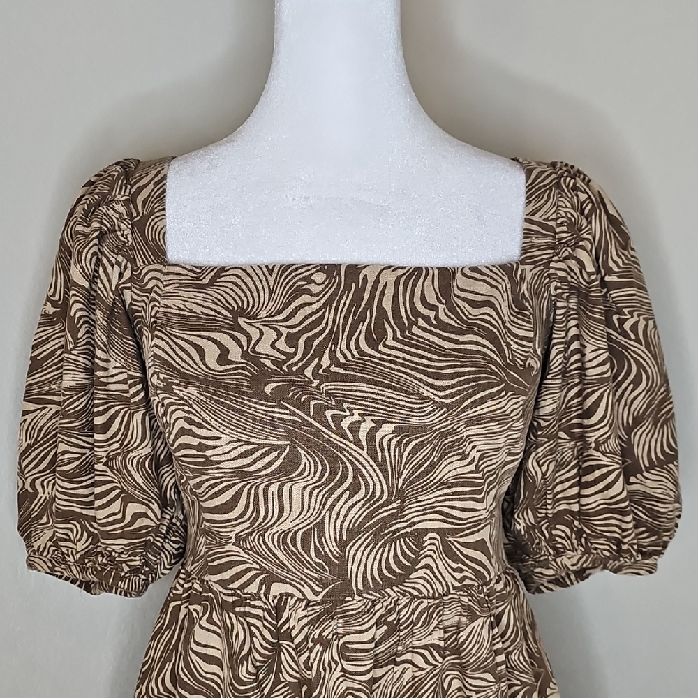 House of Harlow Square Neck Puff Sleeve Mini Dress in Brown Swirl Print - Picture 2 of 13